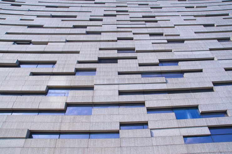 modern-building-facade_1137-67